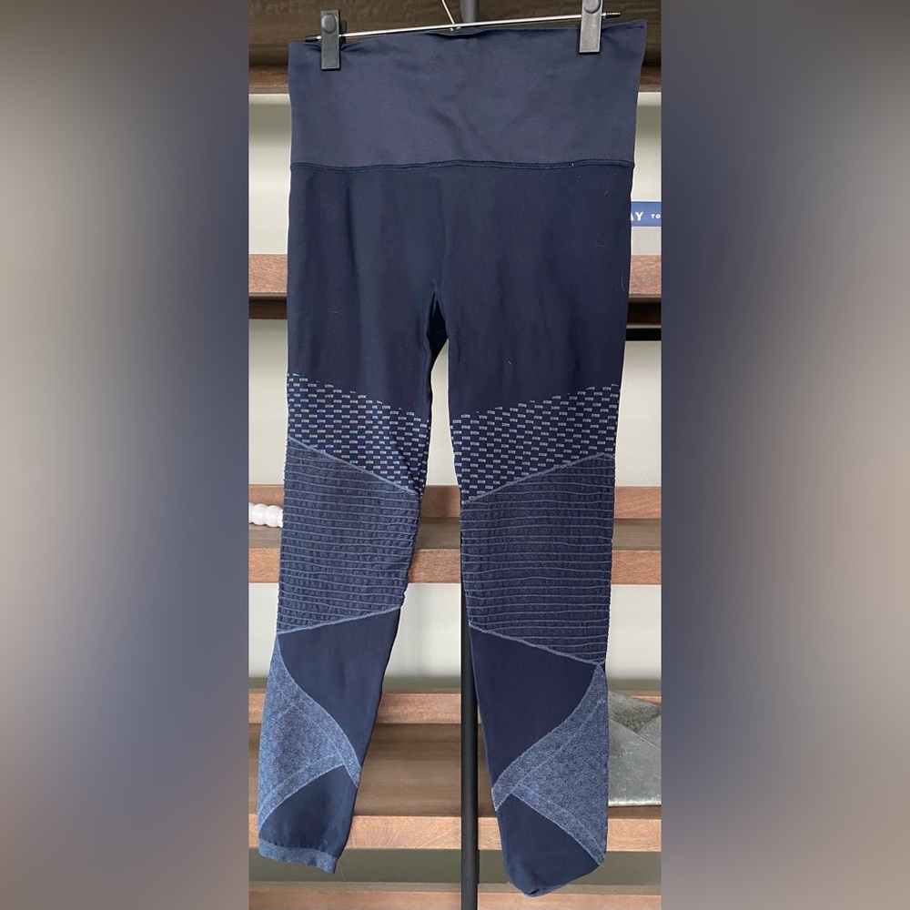 SPANX Look At Me Now Seamless Moto Leggings Navy